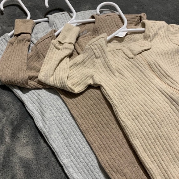 0-3m Ribbed One Piece Bundle - Picture 4 of 4